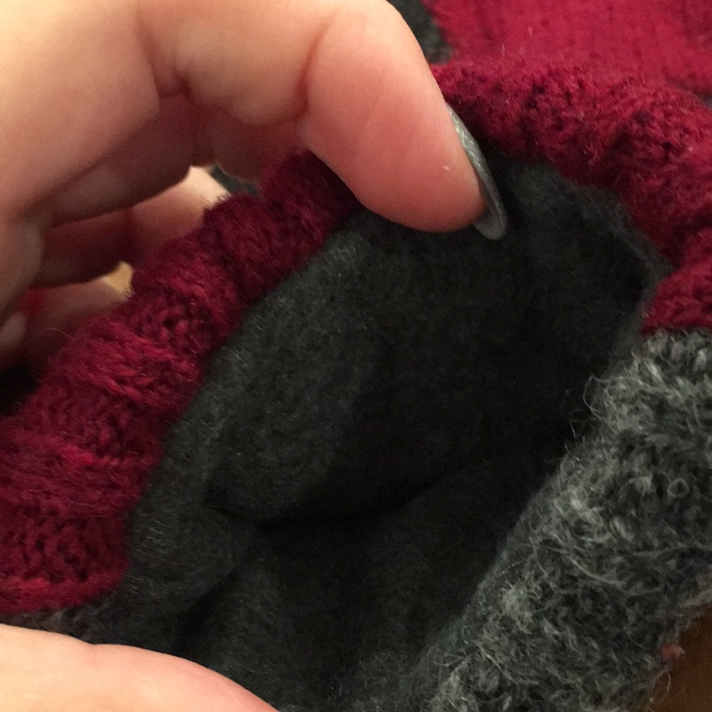 mittens - Picture 2 of 2